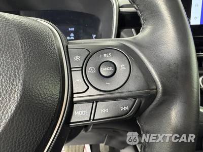 2024 Toyota Corolla Cross XLE - zdjęcie 16 z 49 - miniatura