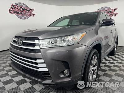 2019 Toyota Highlander LE - zdjęcie 3 z 44 - miniatura