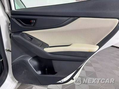 2017 Subaru Impreza Sedan 2.0i Premium - zdjęcie 43 z 47 - miniatura