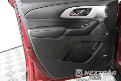 2021 Chevrolet Traverse RS 2LT - zdjęcie 48 z 50 - miniatura