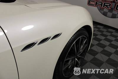 2019 Maserati Ghibli S Q4 GranLusso - zdjęcie 35 z 50 - miniatura