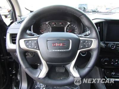 2018 GMC Terrain Denali 5SA - zdjęcie 12 z 47 - miniatura