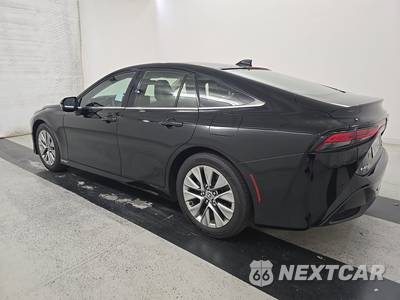 2023 Toyota Mirai XLE - zdjęcie 3 z 28 - miniatura