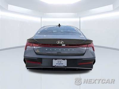 2025 Hyundai Elantra SEL Convenience - zdjęcie 5 z 29 - miniatura
