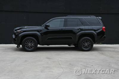2025 Toyota 4Runner SR5 - zdjęcie 6 z 18 - miniatura