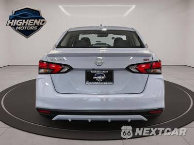 2024 Nissan Versa SR - zdjęcie 5 z 45 - miniatura
