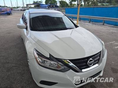 2018 Nissan Altima 2.5 S - zdjęcie 3 z 27 - miniatura