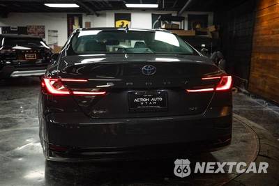2025 Toyota Camry XLE - zdjęcie 6 z 23 - miniatura