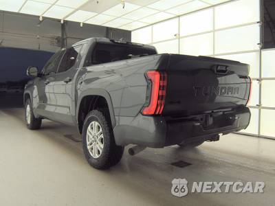2023 Toyota Tundra SR5 Crew Cab Short Bed - zdjęcie 6 z 25 - miniatura