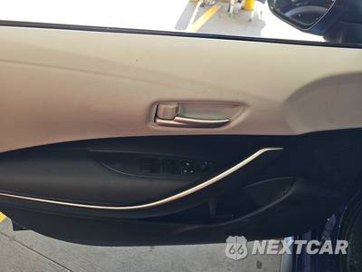 2022 Toyota Corolla SE Sedan - zdjęcie 9 z 28 - miniatura