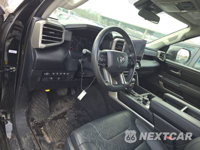 2023 Toyota Tundra SR5 Crew Cab Short Bed - zdjęcie 11 z 23 - miniatura