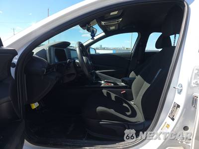 2025 Hyundai Elantra SEL Sport - zdjęcie 5 z 18 - miniatura