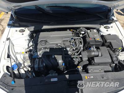 2025 Hyundai Elantra SEL Sport - zdjęcie 7 z 18 - miniatura