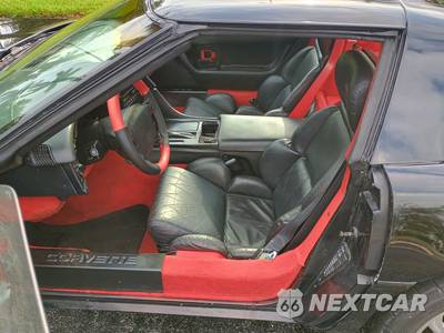 1993 Chevrolet Corvette Coupe - zdjęcie 15 z 66 - miniatura