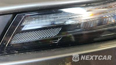 2025 Toyota Camry SE - zdjęcie 8 z 19 - miniatura