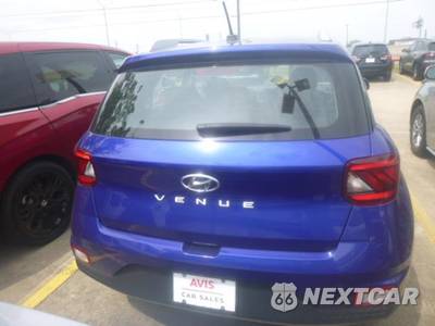 2025 Hyundai Venue SEL - zdjęcie 16 z 18 - miniatura