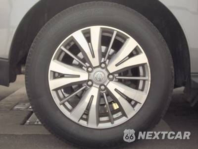 2019 Nissan Pathfinder SV - zdjęcie 11 z 31 - miniatura