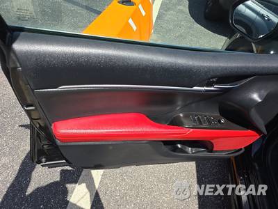 2022 Toyota Camry XSE - zdjęcie 9 z 38 - miniatura