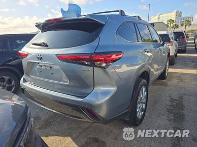 2021 Toyota Highlander Hybrid Limited - zdjęcie 4 z 21 - miniatura