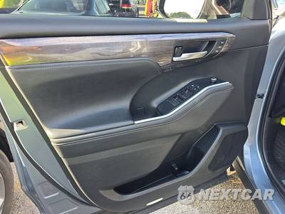 2021 Toyota Highlander Hybrid Limited - zdjęcie 9 z 21 - miniatura