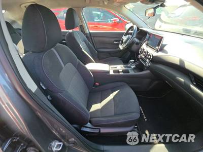 2023 Nissan Sentra SV - zdjęcie 8 z 17 - miniatura
