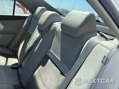 2012 Toyota Camry Hybrid XLE - zdjęcie 11 z 31 - miniatura