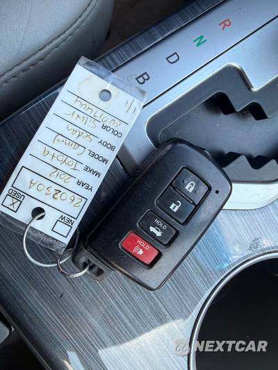 2012 Toyota Camry Hybrid XLE - zdjęcie 31 z 31 - miniatura