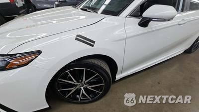 2024 Toyota Camry SE - zdjęcie 37 z 37 - miniatura