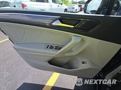 2023 Volkswagen Tiguan SE R-Line Black - zdjęcie 15 z 26 - miniatura