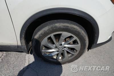 2016 Nissan Rogue SL - zdjęcie 18 z 35 - miniatura