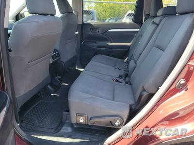 2016 Toyota Highlander LE - zdjęcie 13 z 23 - miniatura