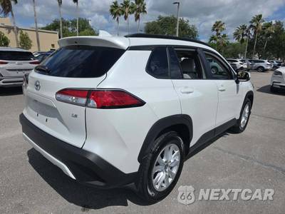 2024 Toyota Corolla Cross LE - zdjęcie 2 z 9 - miniatura