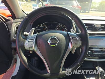 2018 Nissan Altima 2.5 SR - zdjęcie 10 z 19 - miniatura