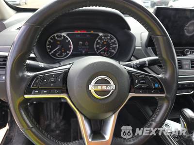 2024 Nissan Altima SV - zdjęcie 10 z 28 - miniatura