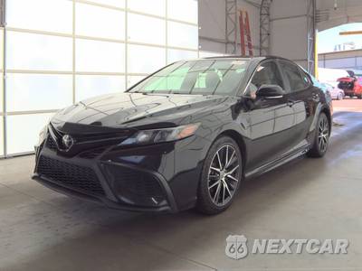 2022 Toyota Camry SE - zdjęcie 1 z 22 - miniatura