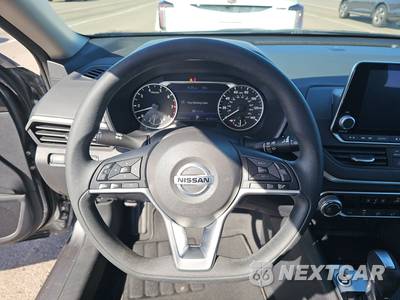 2022 Nissan Altima SV - zdjęcie 10 z 26 - miniatura