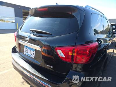 2019 Nissan Pathfinder S - zdjęcie 4 z 25 - miniatura