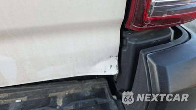 2022 Toyota Tacoma SR Extended Cab Long Bed w/Rear Doors - zdjęcie 24 z 30 - miniatura