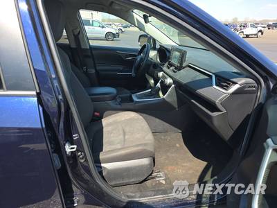 2022 Toyota RAV4 XLE - zdjęcie 8 z 36 - miniatura