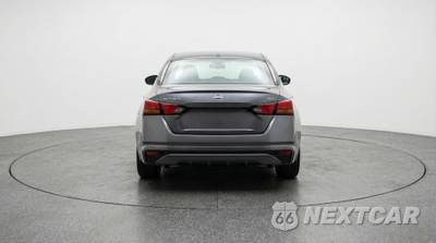 2025 Nissan Altima SV - zdjęcie 6 z 12 - miniatura