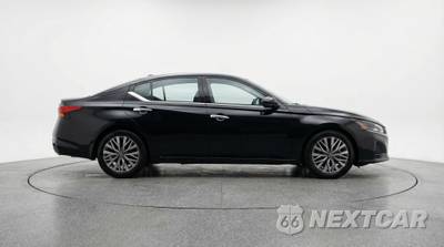 2025 Nissan Altima SV - zdjęcie 8 z 12 - miniatura