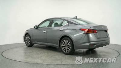 2025 Nissan Altima SV - zdjęcie 5 z 12 - miniatura