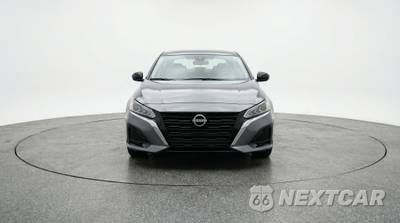 2025 Nissan Altima SV - zdjęcie 2 z 12 - miniatura