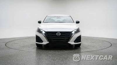 2025 Nissan Altima SV - zdjęcie 28 z 38 - miniatura