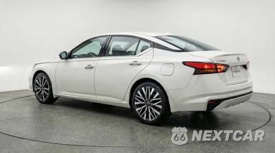 2025 Nissan Altima SV - zdjęcie 31 z 38 - miniatura