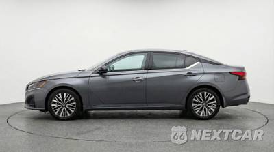 2025 Nissan Altima SV - zdjęcie 4 z 12 - miniatura