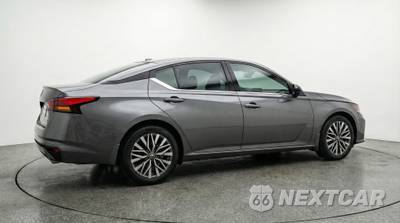 2025 Nissan Altima SV - zdjęcie 7 z 12 - miniatura