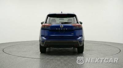 2025 Nissan Rogue SV - zdjęcie 6 z 12 - miniatura