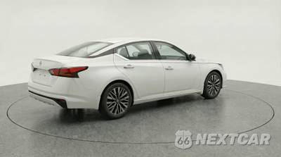 2025 Nissan Altima SV - zdjęcie 7 z 12 - miniatura