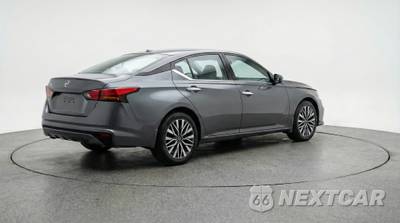 2025 Nissan Altima SV - zdjęcie 7 z 12 - miniatura